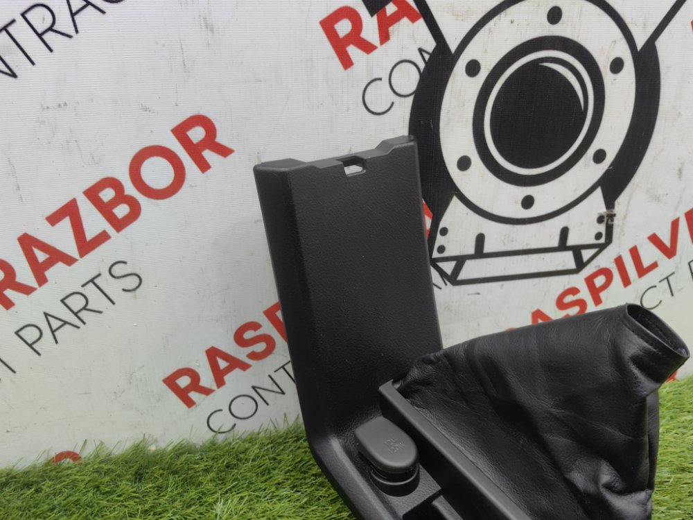 Кожух рычага стояночного тормоза, 2000 рублей, Красноярск