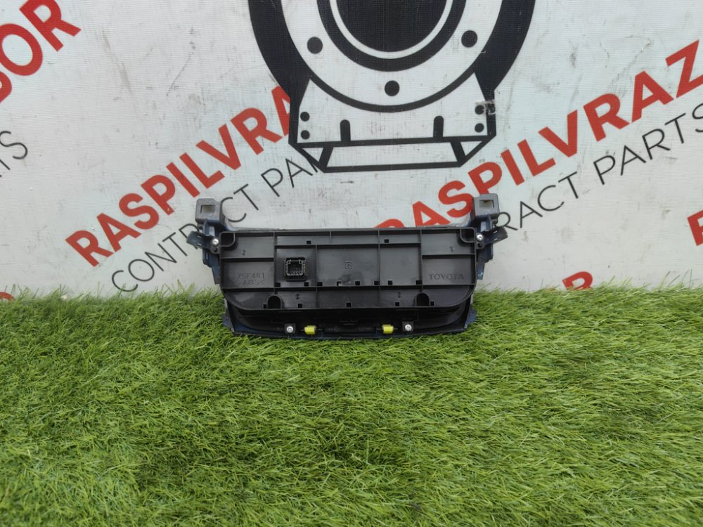 Блок управления климат-контролем, 4000 рублей, Красноярск