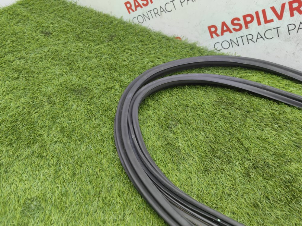 уплотнитель двери багажника, 3000 рублей, Красноярск