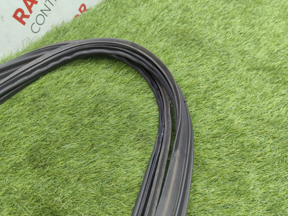 уплотнитель двери багажника, 3000 рублей, Красноярск