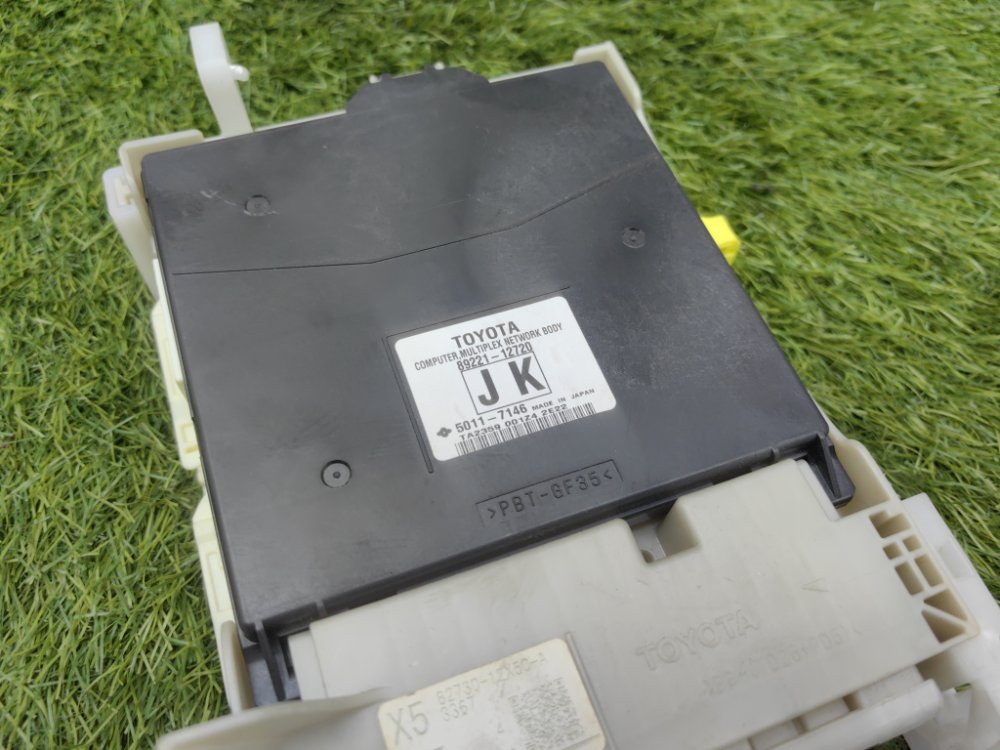 Блок предохранителей салонный, 5000 рублей, Красноярск