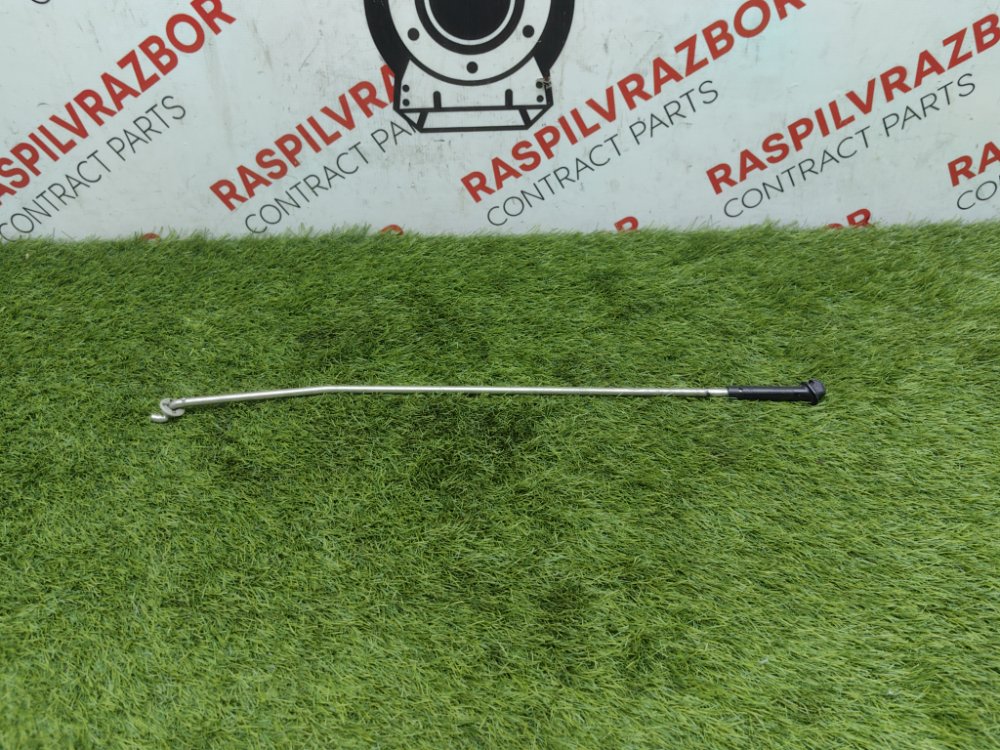 Упор капота, 2000 рублей, Красноярск