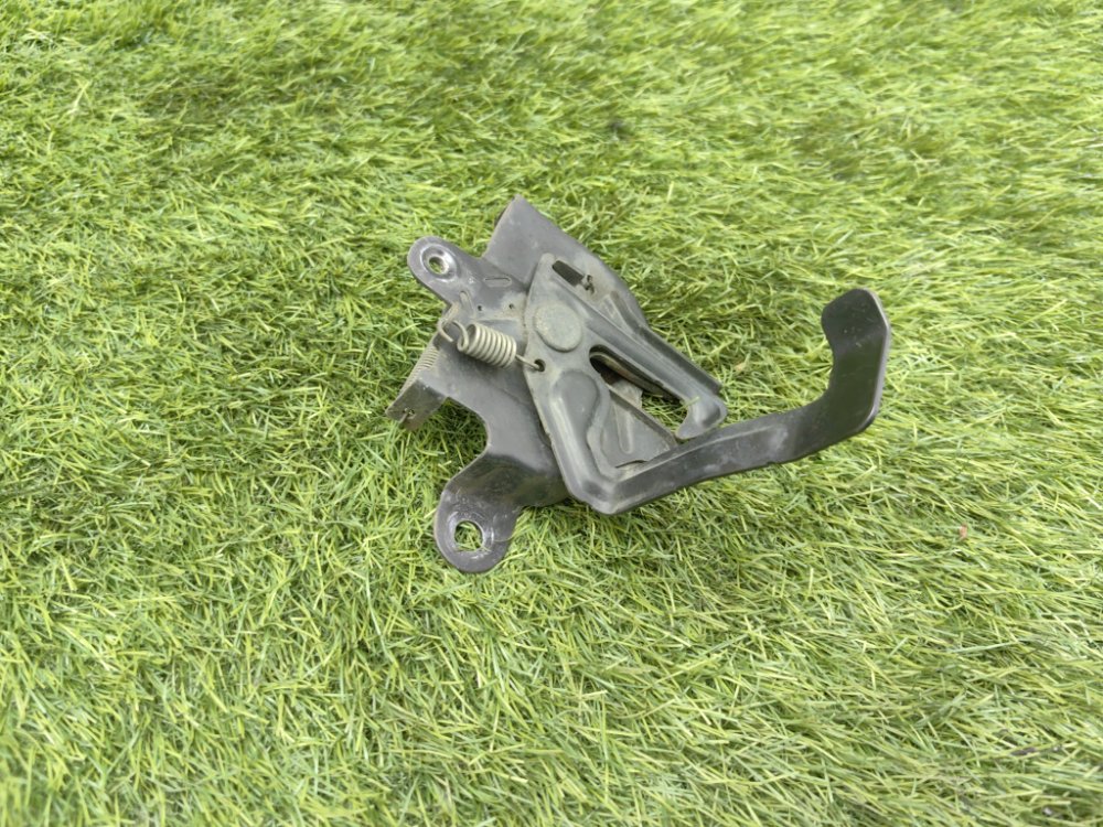 Замок капота, 3000 рублей, Красноярск