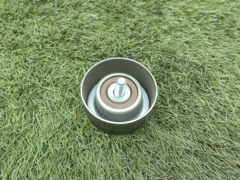 Ролик обводной навесного оборудования, 1500 рублей, Красноярск