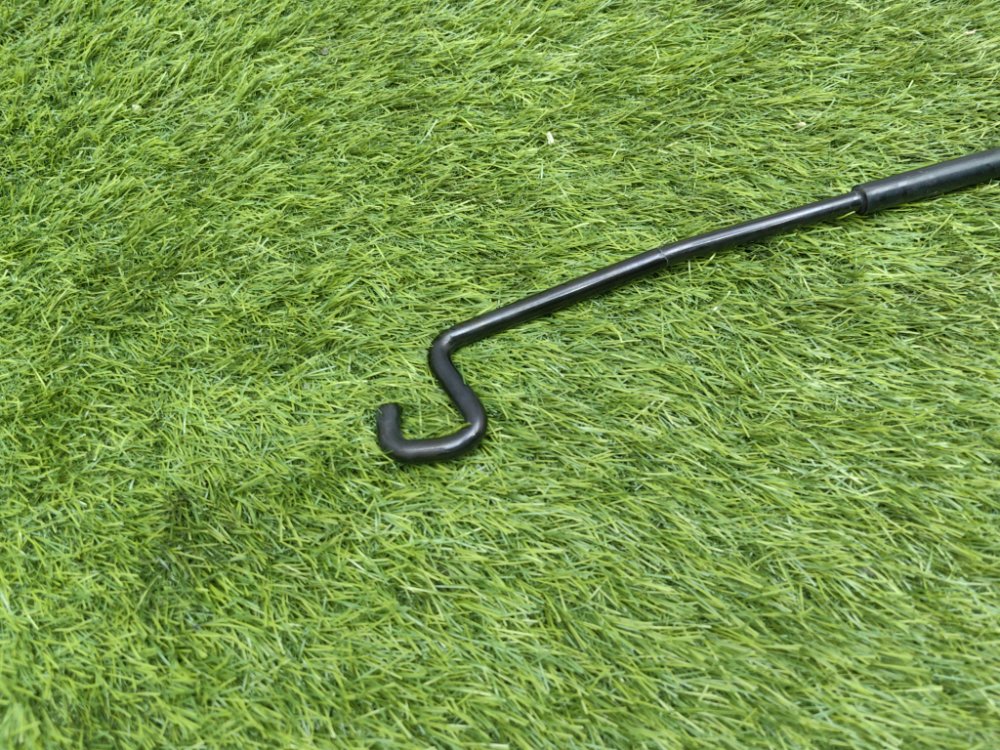 Упор капота, 1500 рублей, Красноярск