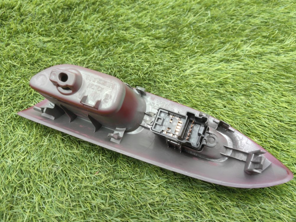 Блок управления стеклоподъемниками, 1500 рублей, Красноярск