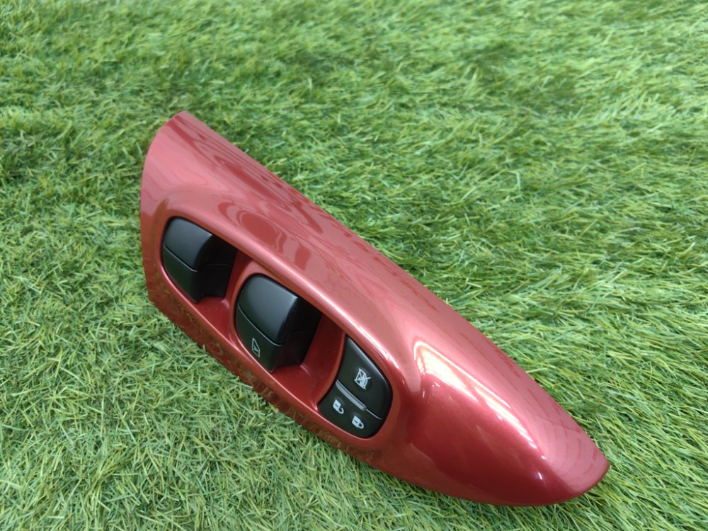 Блок управления стеклоподъемниками, 4000 рублей, Красноярск