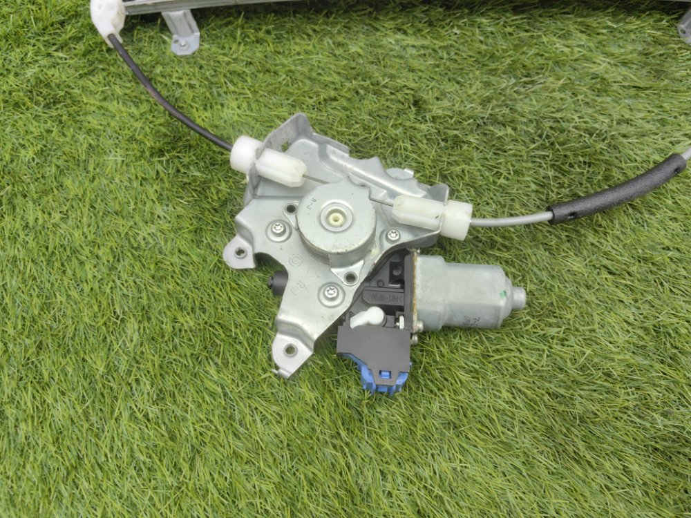 Стеклоподъемный механизм, 2000 рублей, Красноярск