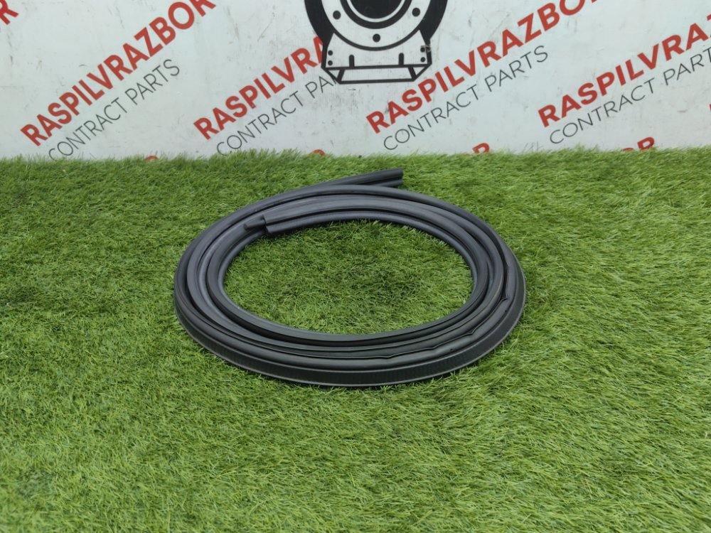 уплотнитель двери багажника, 1500 рублей, Красноярск