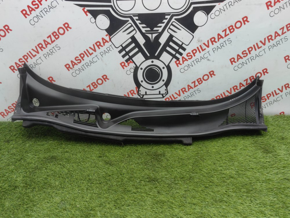 решетка, жабо под дворники, 1500 рублей, Красноярск