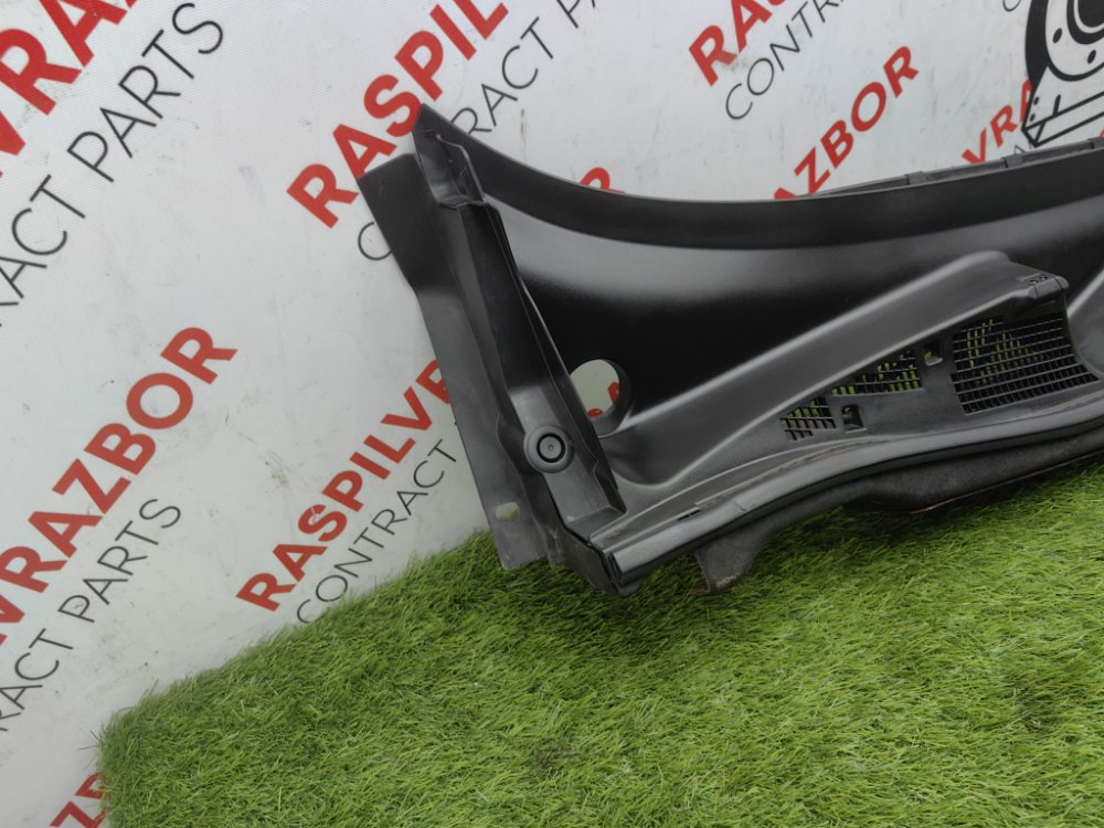 решетка, жабо под дворники, 1500 рублей, Красноярск