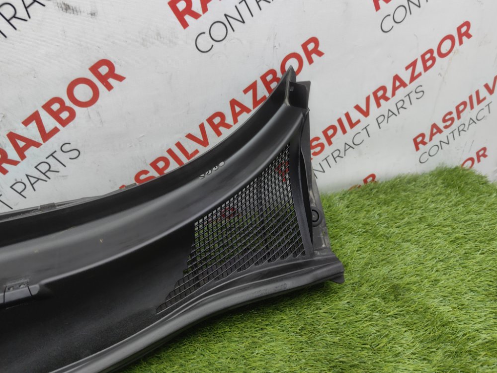 решетка, жабо под дворники, 1500 рублей, Красноярск