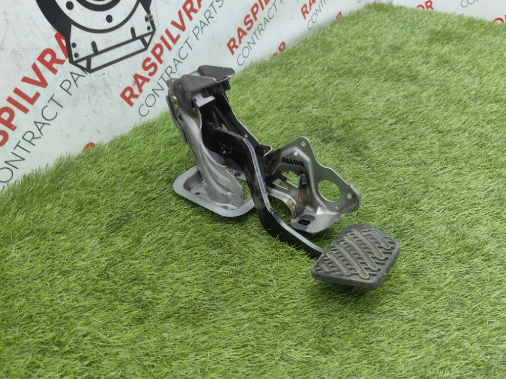 Педаль тормоза, 1500 рублей, Красноярск