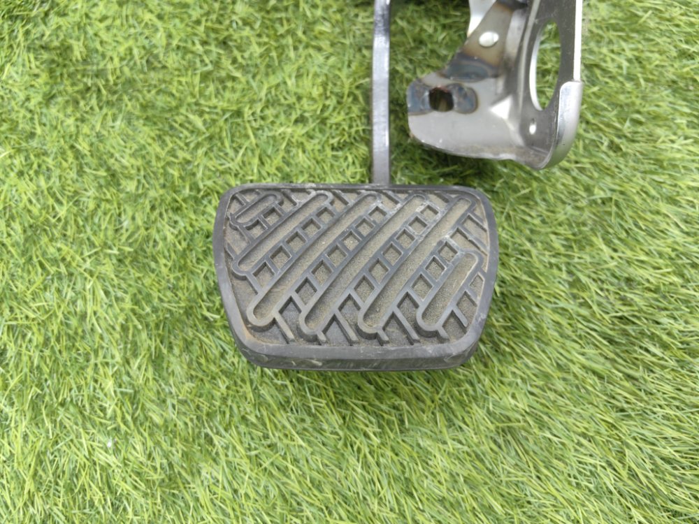 Педаль тормоза, 1500 рублей, Красноярск