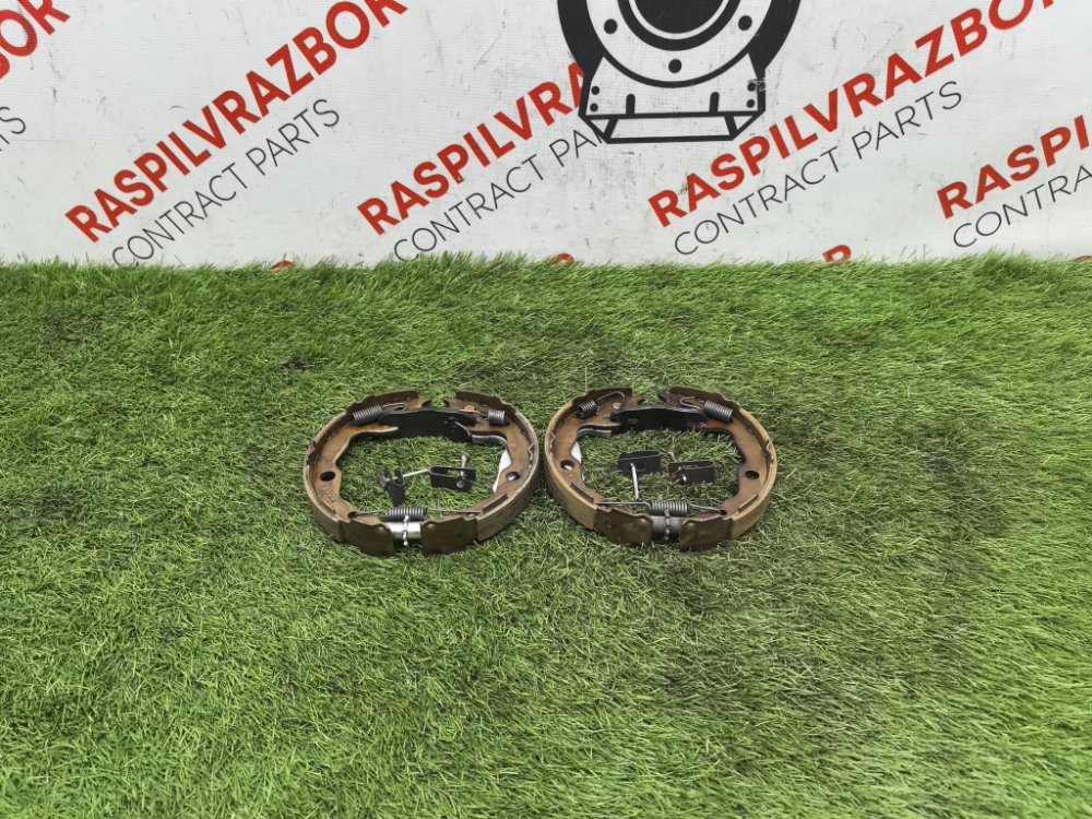 Колодки стояночного тормоза, 3000 рублей, Красноярск