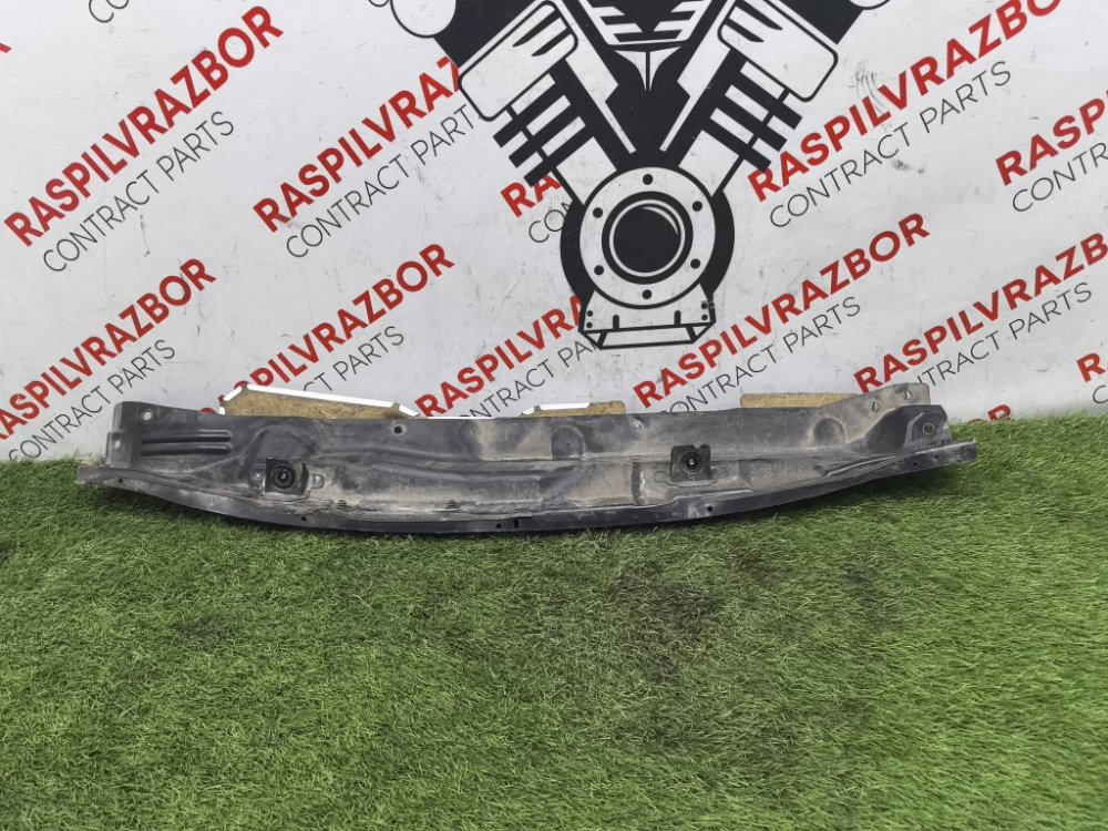 решетка, жабо под дворники, 1500 рублей, Красноярск