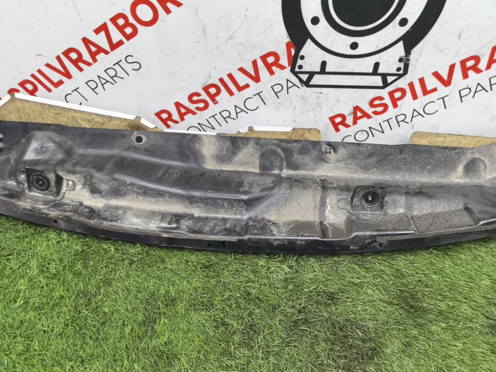 решетка, жабо под дворники, 1500 рублей, Красноярск