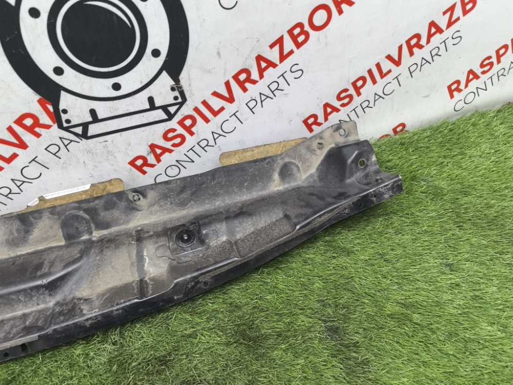 решетка, жабо под дворники, 1500 рублей, Красноярск