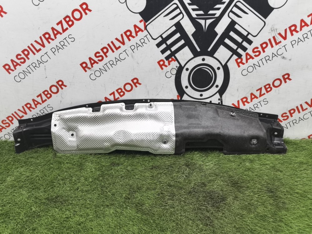 решетка, жабо под дворники, 1500 рублей, Красноярск