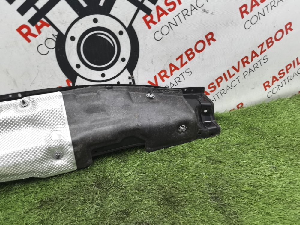 решетка, жабо под дворники, 1500 рублей, Красноярск