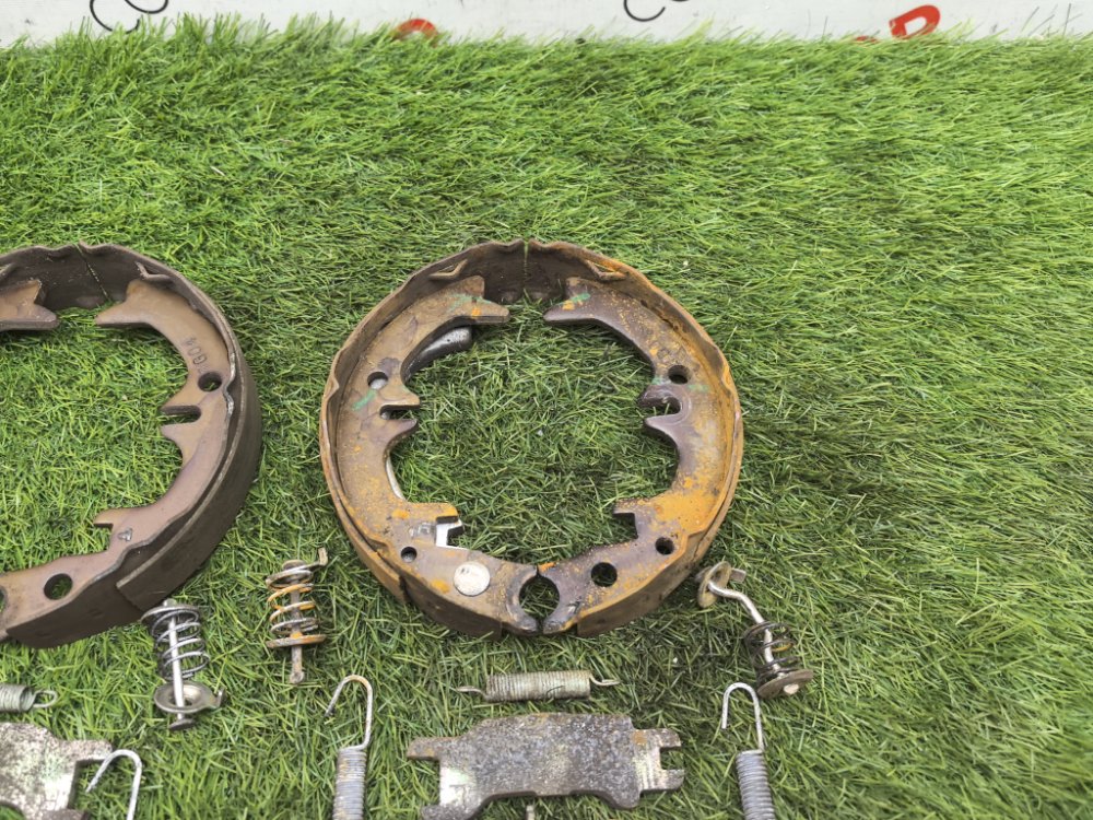 Колодки стояночного тормоза, 3000 рублей, Красноярск