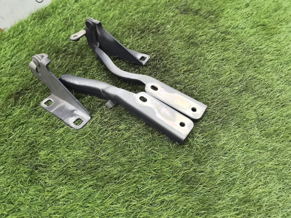 крепление капота, 3000 рублей, Красноярск