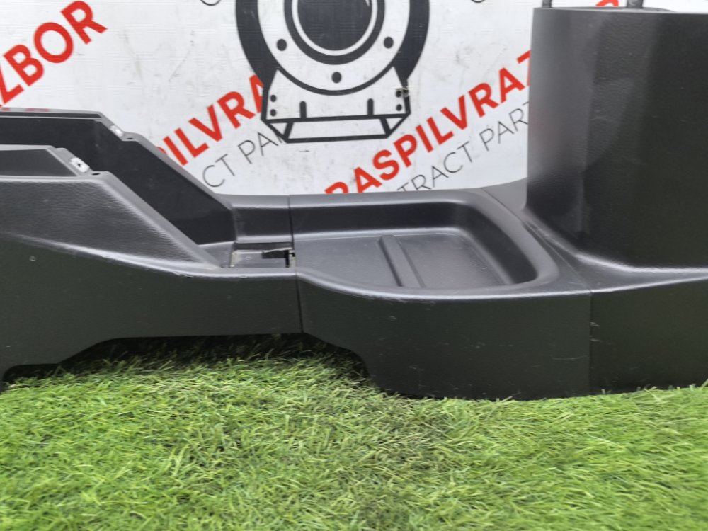 Консоль центральная, 3000 рублей, Красноярск