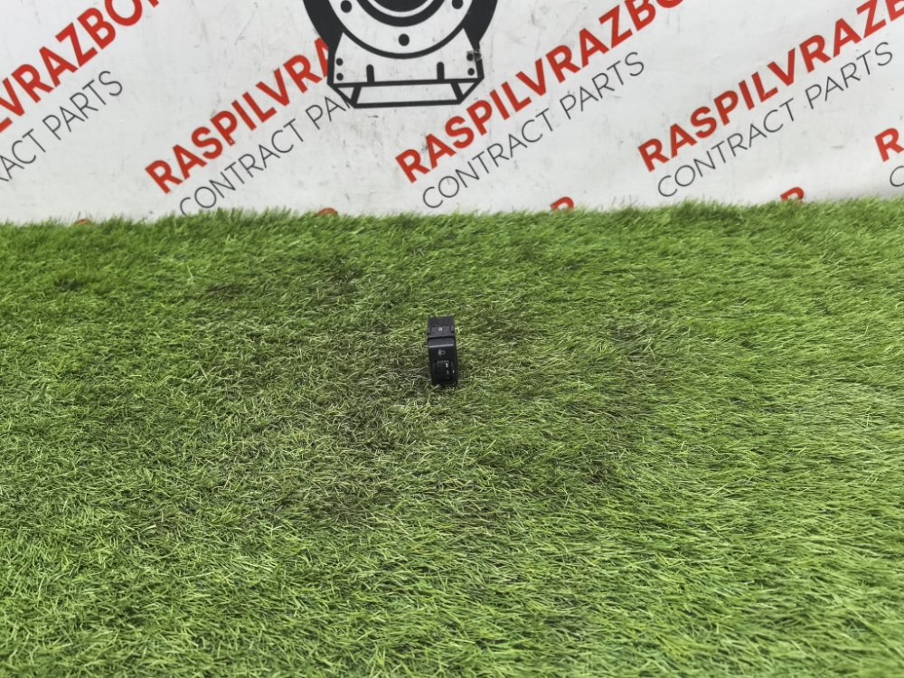 кнопка корректора фар, 1000 рублей, Красноярск