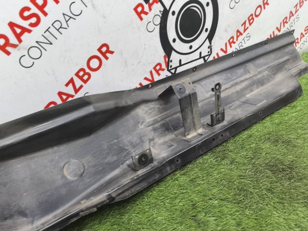 решетка, жабо под дворники, 9000 рублей, Красноярск