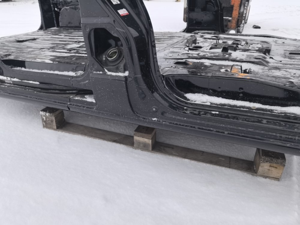 порог кузовной, 15000 рублей, Красноярск