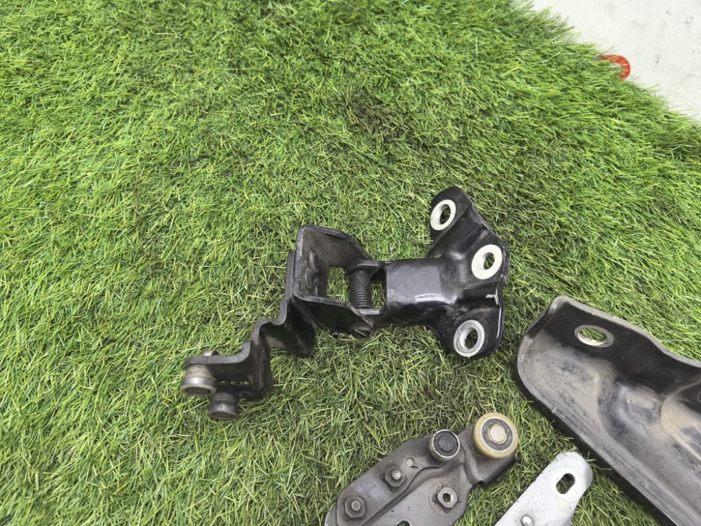 крепление двери, 4500 рублей, Красноярск