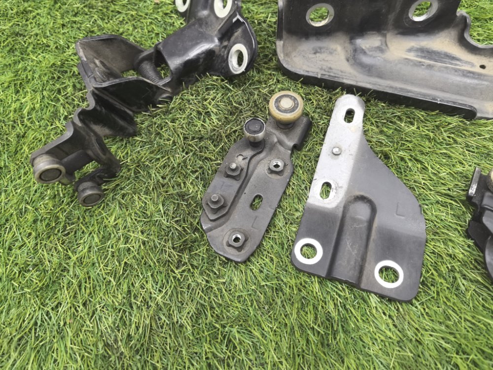 крепление двери, 4500 рублей, Красноярск