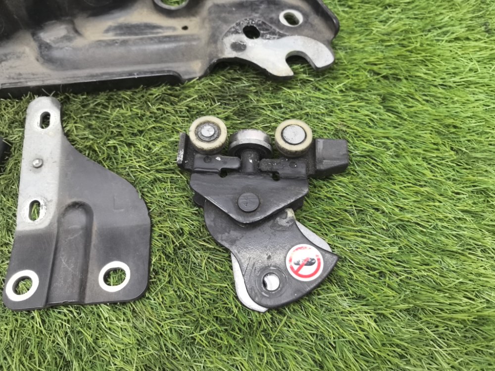 крепление двери, 4500 рублей, Красноярск