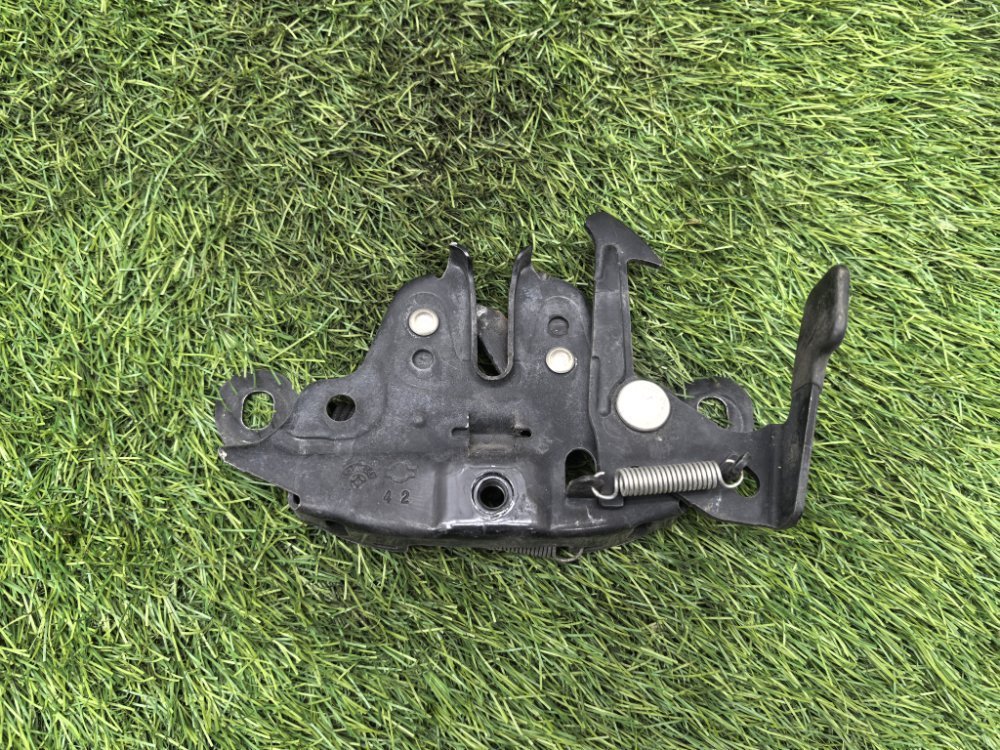 Замок капота, 1500 рублей, Красноярск