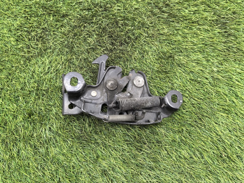 Замок капота, 1500 рублей, Красноярск