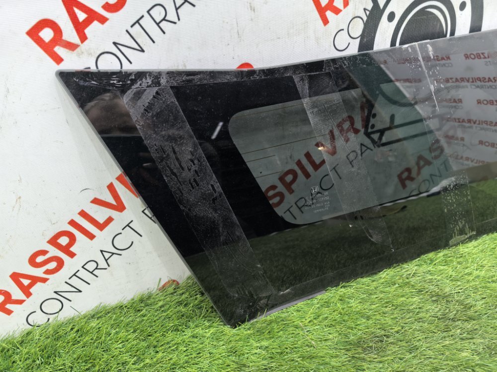 стекло боковое, 7000 рублей, Красноярск