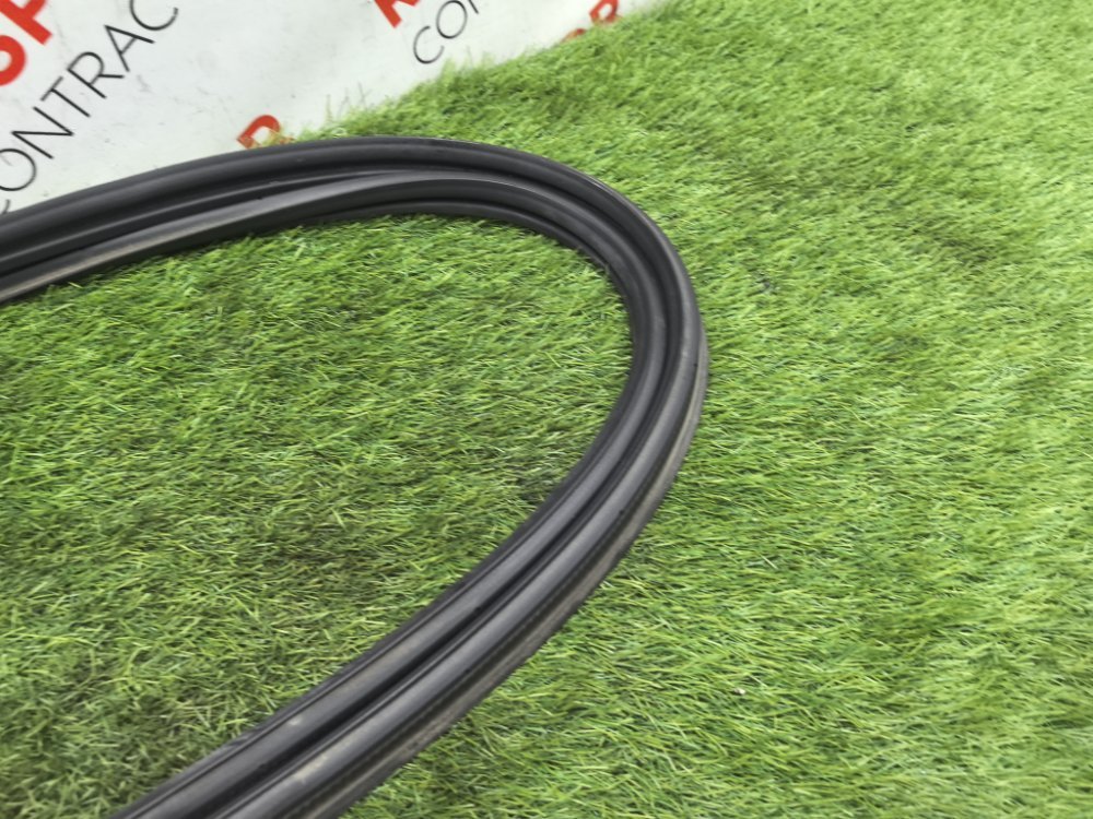 уплотнитель двери багажника, 3500 рублей, Красноярск