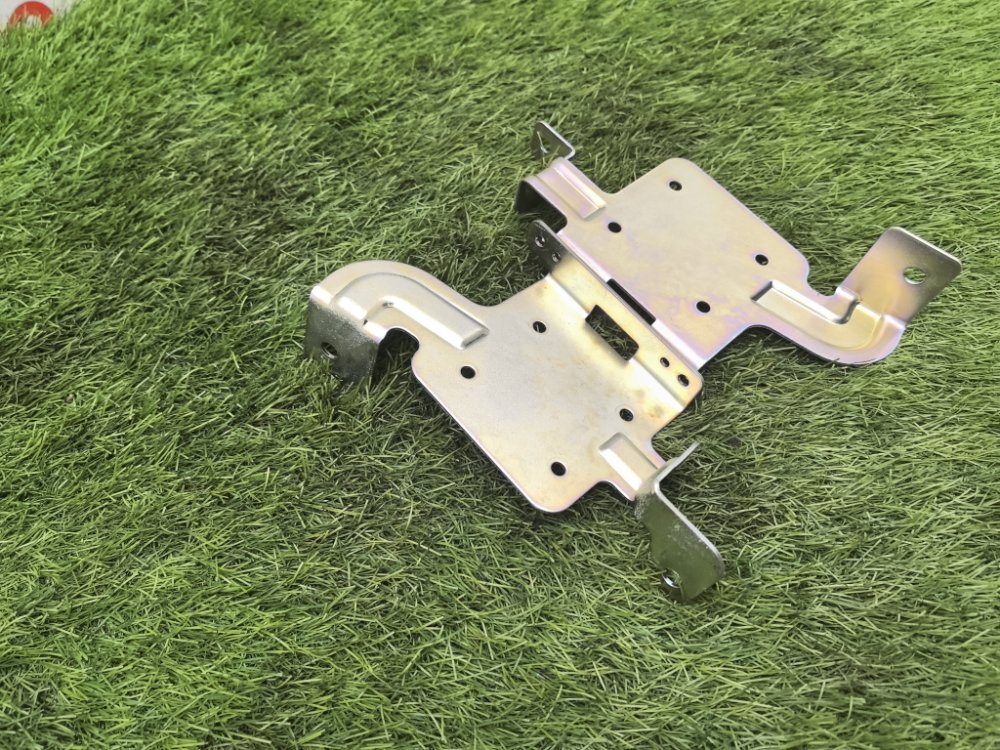 крепление магнитолы, 1000 рублей, Красноярск