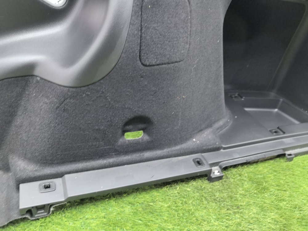 Обшивка багажника, 4000 рублей, Красноярск