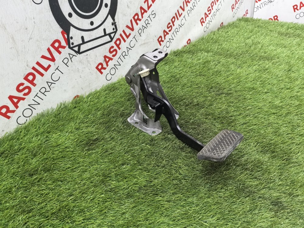 Педаль тормоза, 1500 рублей, Красноярск