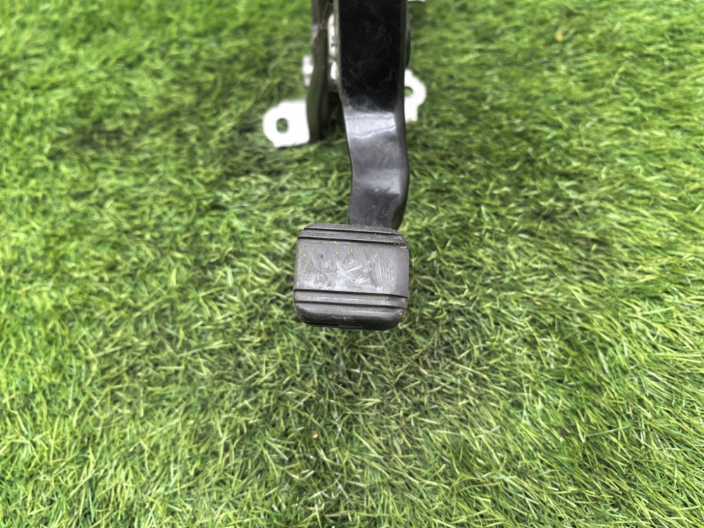 Педаль стояночного тормоза, 1500 рублей, Красноярск