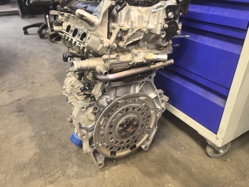 Двигатель, 80000 рублей, Красноярск