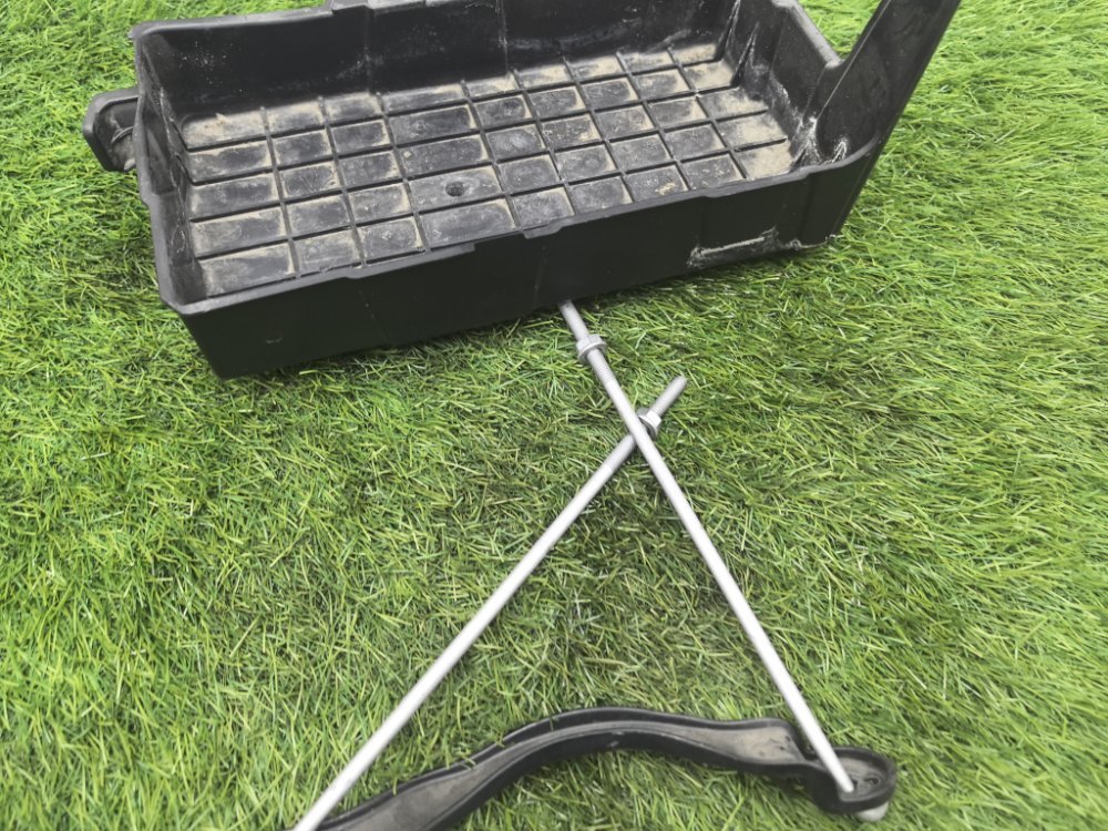 Крепление аккумулятора, 1500 рублей, Красноярск