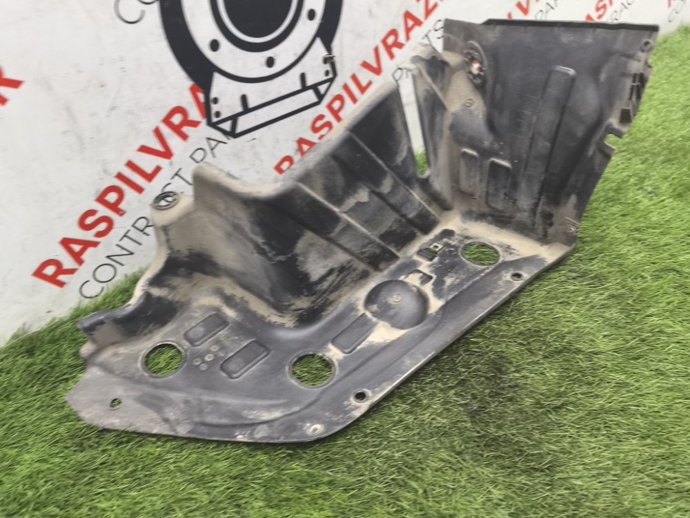 Подкрылок, 1500 рублей, Красноярск