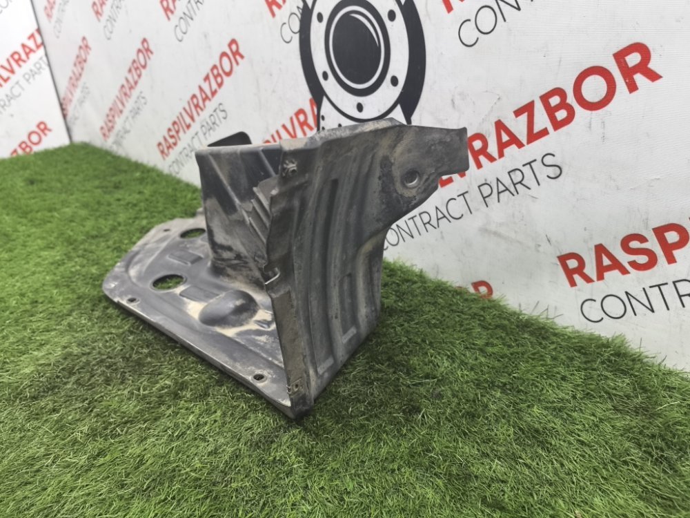 Подкрылок, 1500 рублей, Красноярск