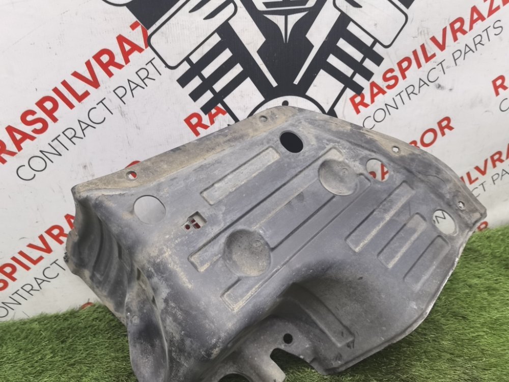 Подкрылок, 1500 рублей, Красноярск