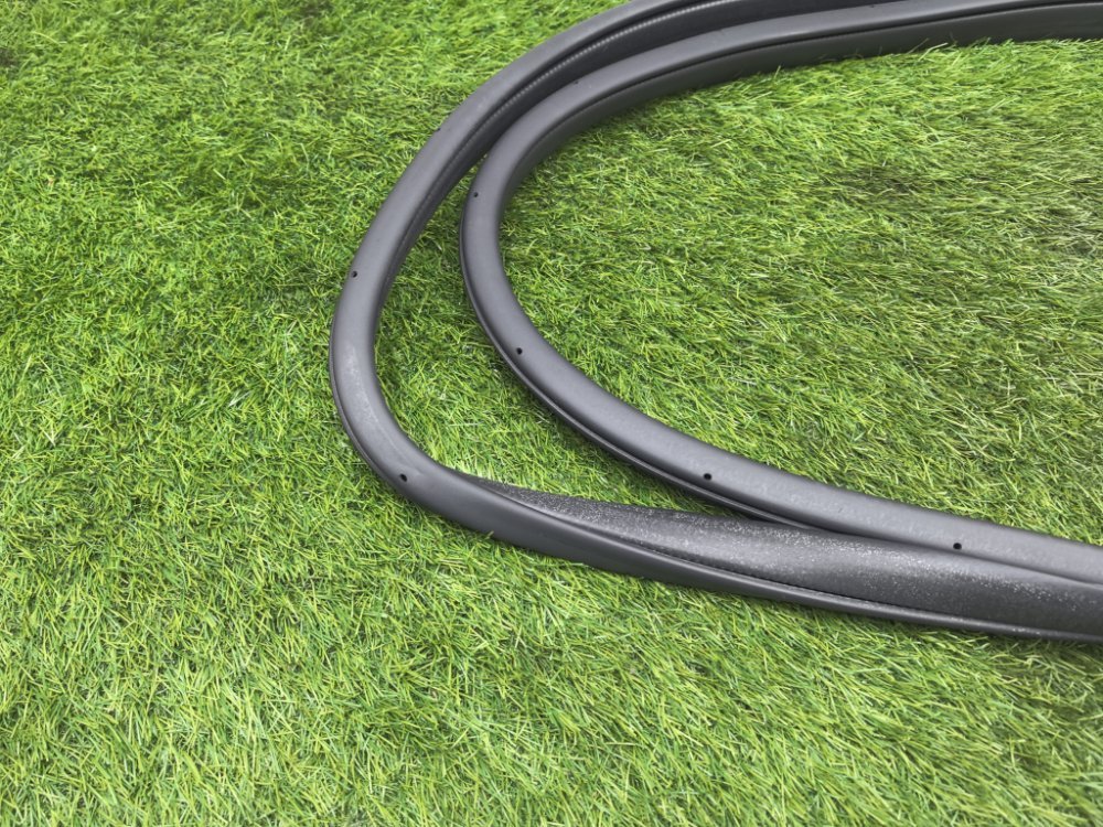 уплотнитель двери, 2000 рублей, Красноярск