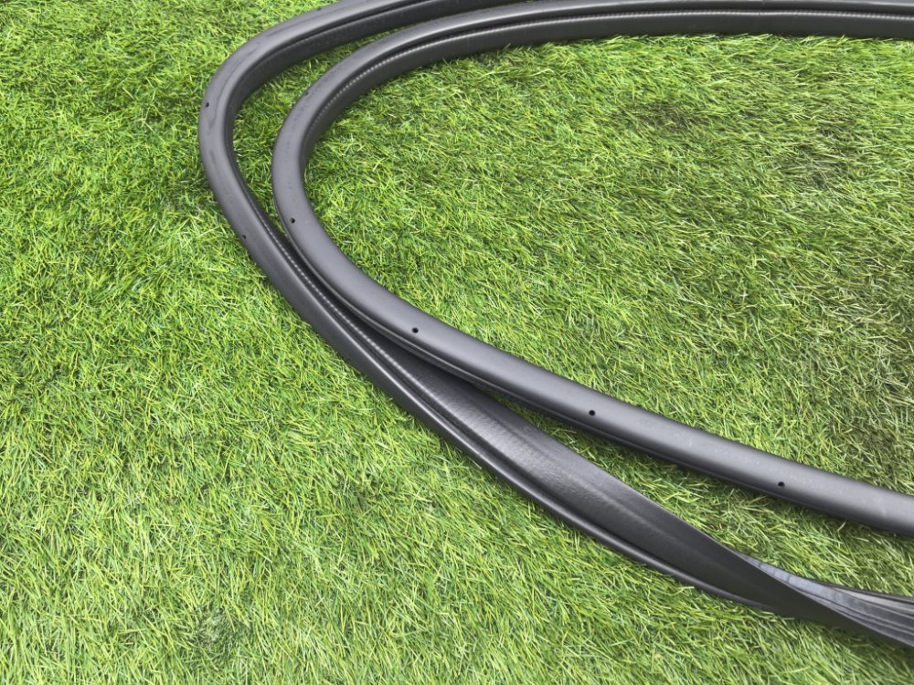 уплотнитель двери, 2000 рублей, Красноярск