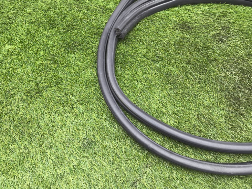 уплотнитель двери, 2000 рублей, Красноярск