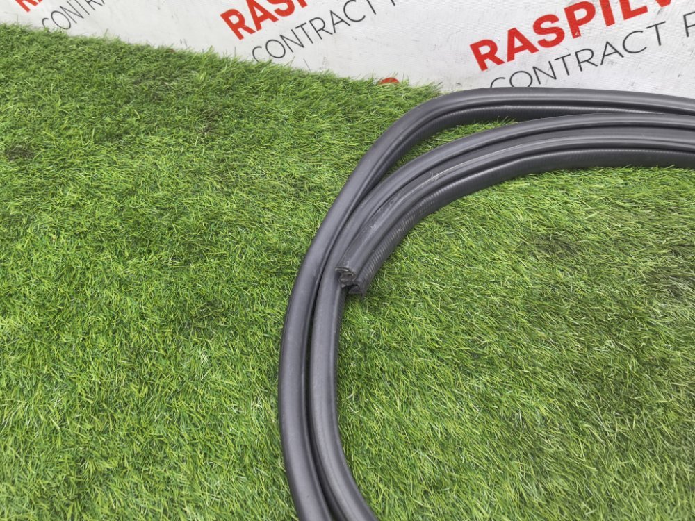 уплотнитель двери, 2000 рублей, Красноярск